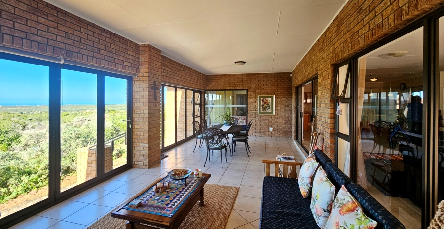 3 Bedroom Property for Sale in Stilbaai Wes Western Cape